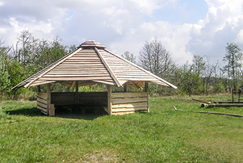 B&aring;lhytte og udend&oslash;rs b&aring;lplads